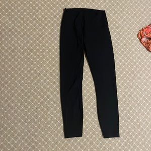 Black Lulu leggings size 6 21”